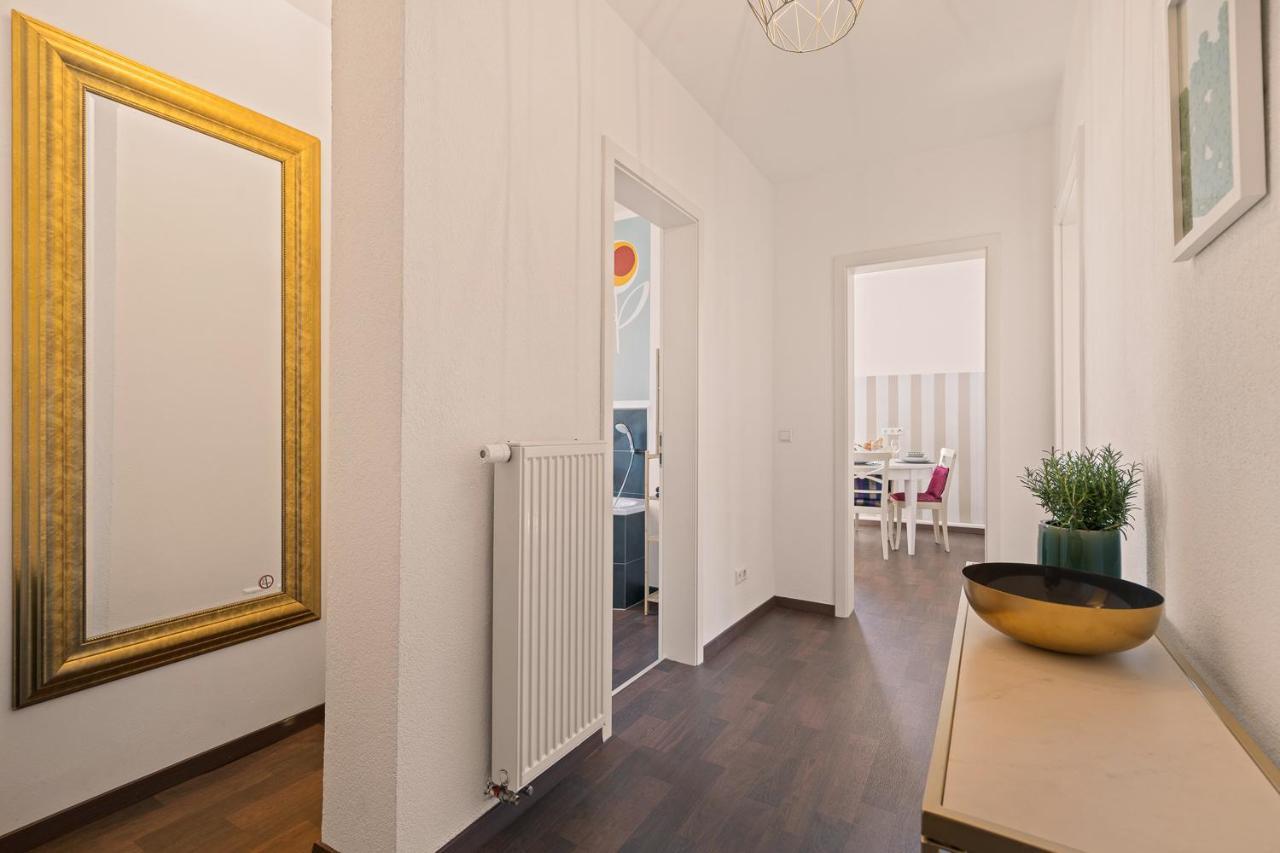 Wohnen Im Alten Bahnhof Inkl Balkon - 5 Min Zum Ravensburger Spieleland Meckenbeuren Eksteriør bilde